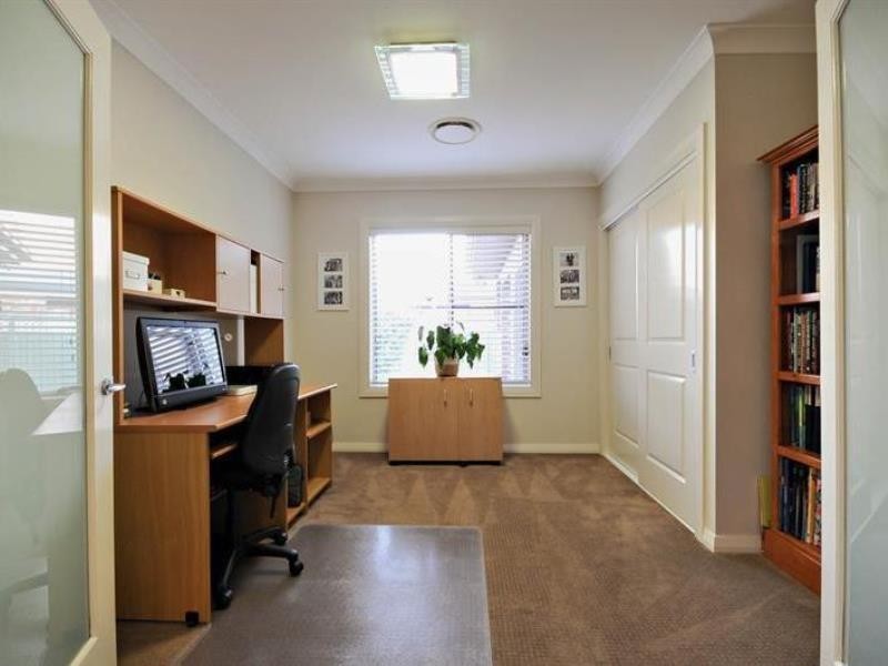 19 Merion Way, Dubbo NSW 2830