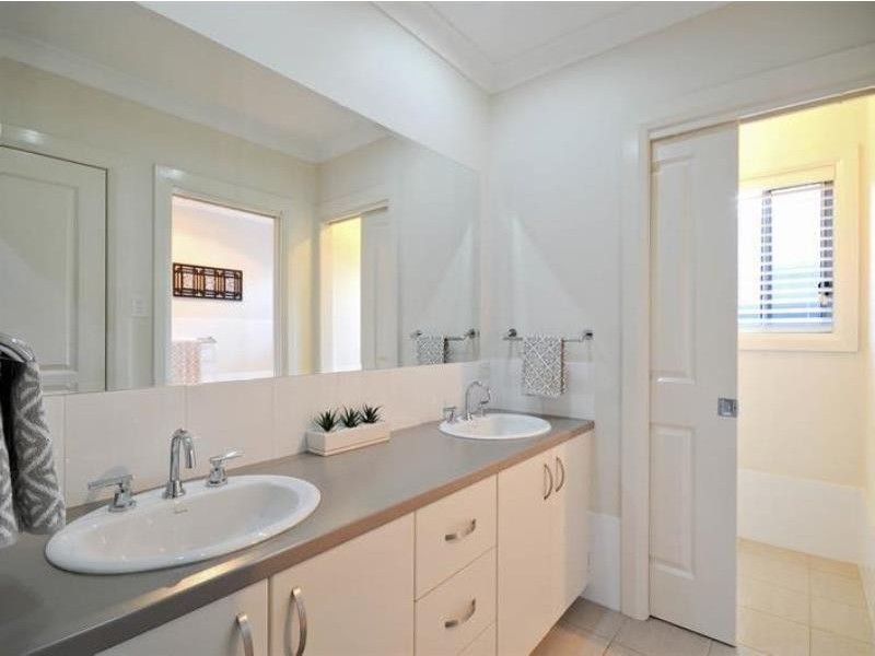 19 Merion Way, Dubbo NSW 2830