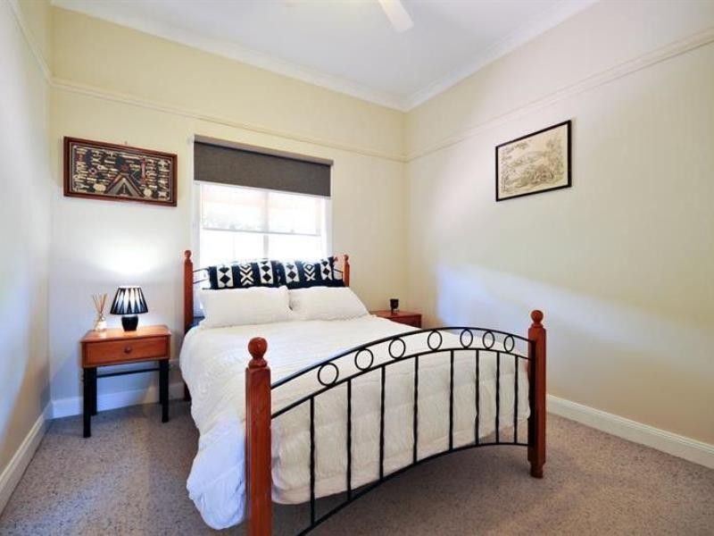 150 Bultje St, Dubbo NSW 2830