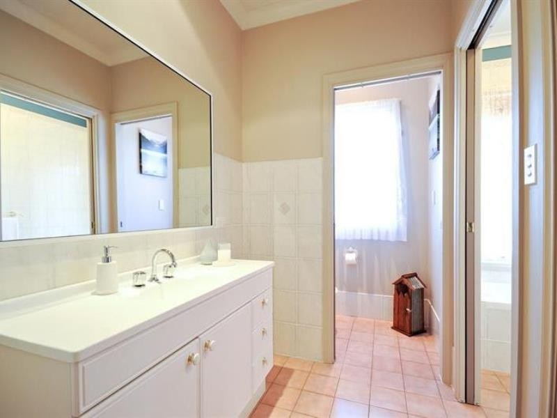 1R Debeaufort Dr, Dubbo NSW 2830