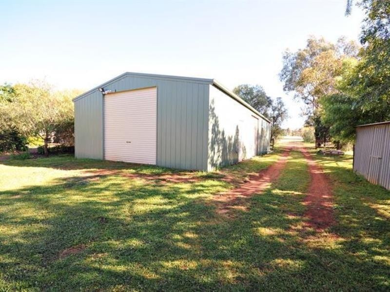 1R Debeaufort Dr, Dubbo NSW 2830