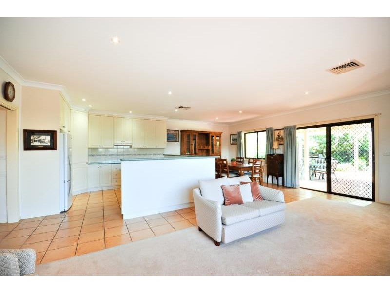 341 Macquarie St, Dubbo NSW 2830