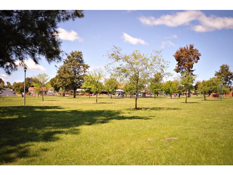 341 Macquarie St, Dubbo NSW 2830