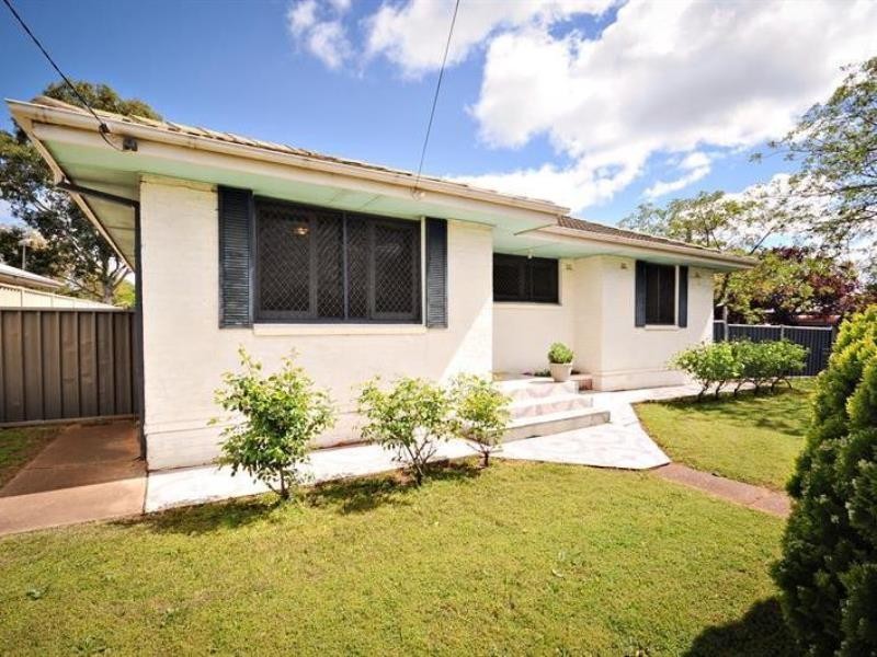 57 Yulong St, Dubbo NSW 2830