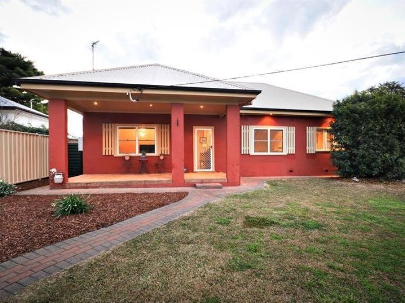 29 Palmer St, Dubbo NSW 2830