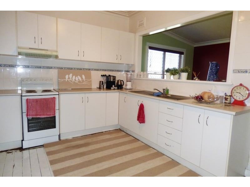 33 Naman St, Dubbo NSW 2830