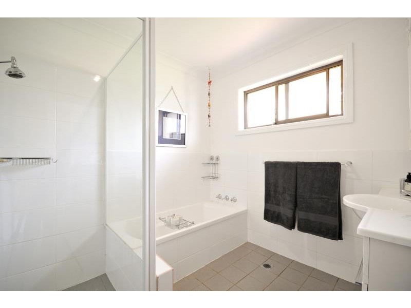 37 Aspen Rd, Dubbo NSW 2830