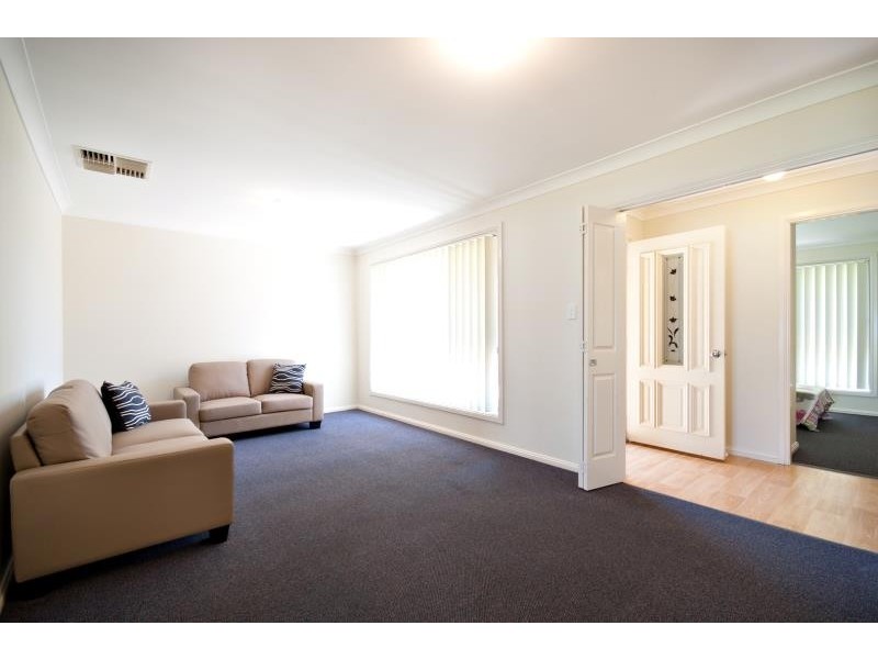 43 Gilbert St, Dubbo NSW 2830