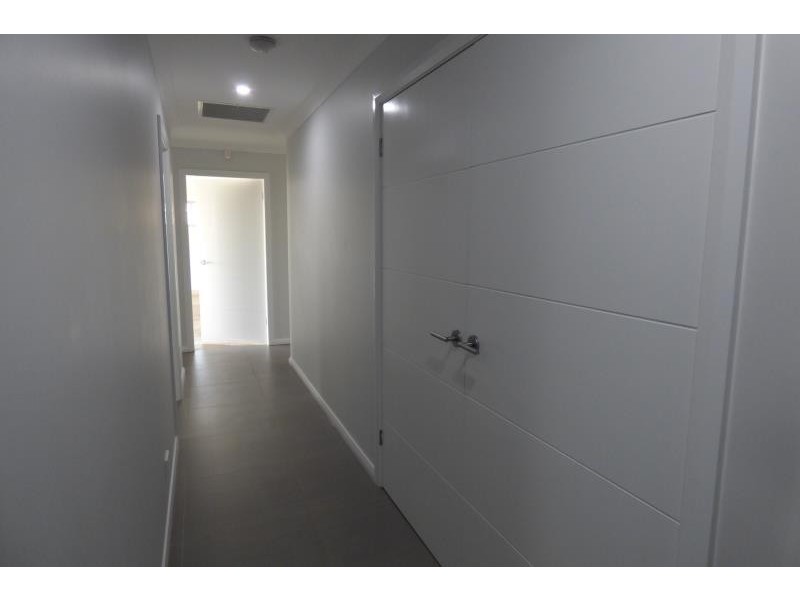 19 Lansdowne Dr, Dubbo NSW 2830