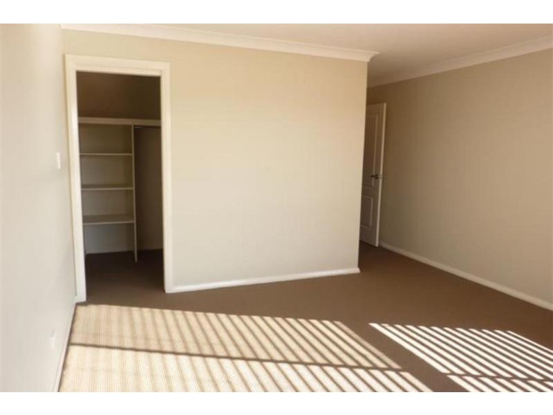 26 Glenshee Cl, Dubbo NSW 2830