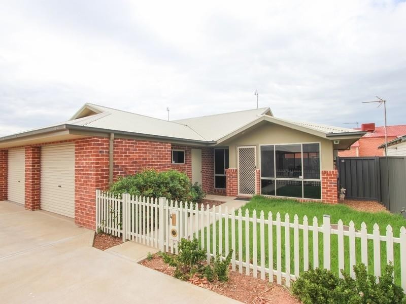 4/73 Macleay St, Dubbo NSW 2830