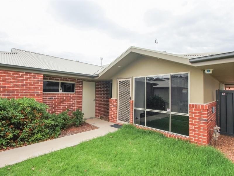4/73 Macleay St, Dubbo NSW 2830