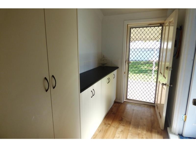 74 Cobbora Rd, Dubbo NSW 2830