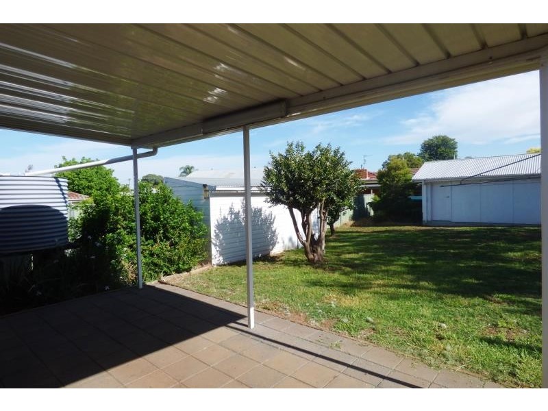 74 Cobbora Rd, Dubbo NSW 2830