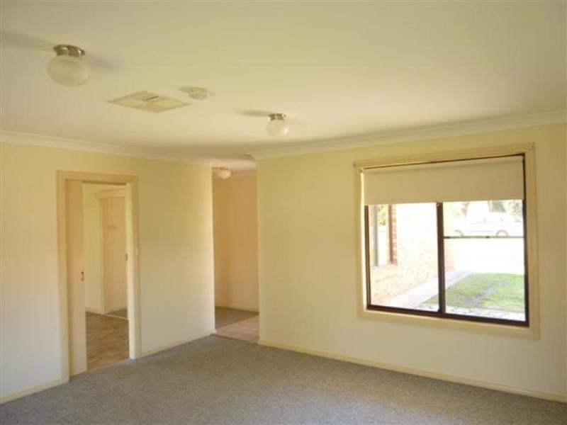 6 Booth St, Dubbo NSW 2830