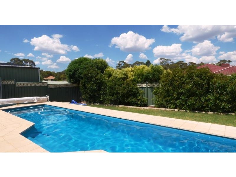 32 St Andrews Dr, Dubbo NSW 2830