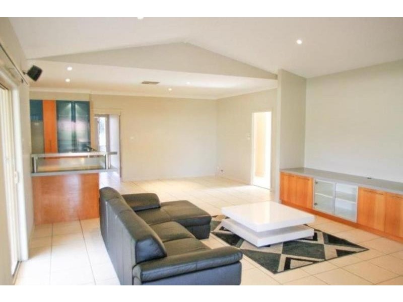 32 St Andrews Dr, Dubbo NSW 2830