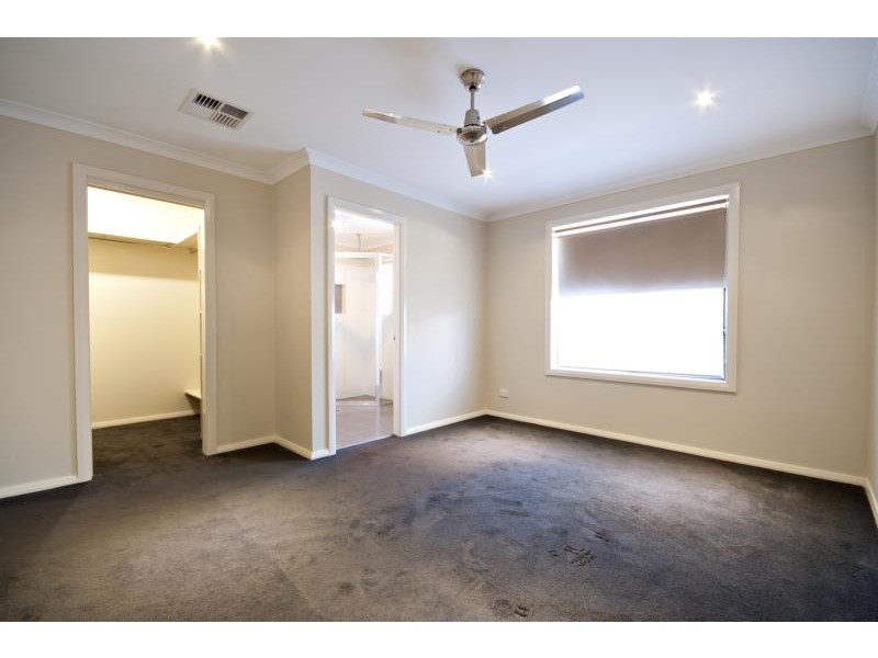 51 Yulong St, Dubbo NSW 2830