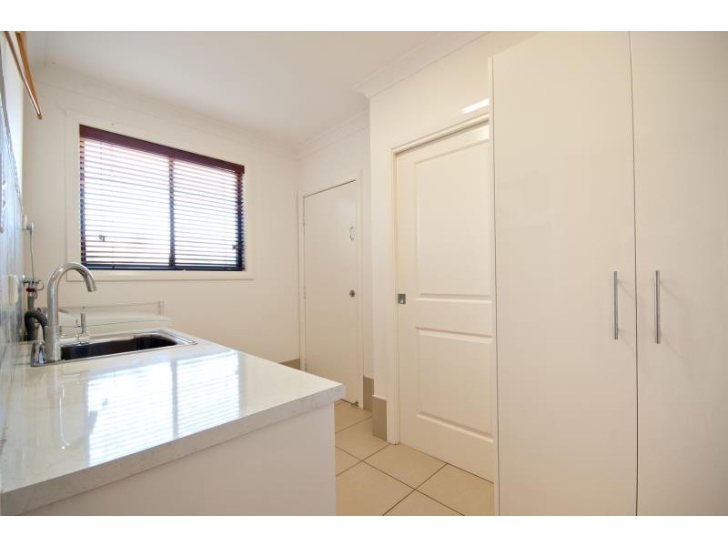 3/4 Diane St, Dubbo NSW 2830