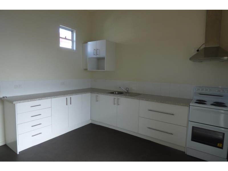 4 Mitchell St, Dubbo NSW 2830