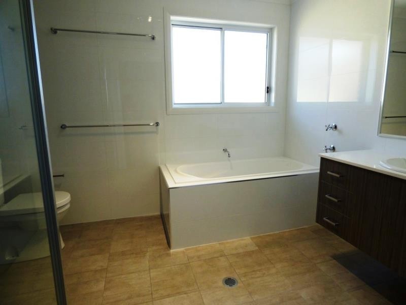 4 Mortlock Ave, Dubbo NSW 2830