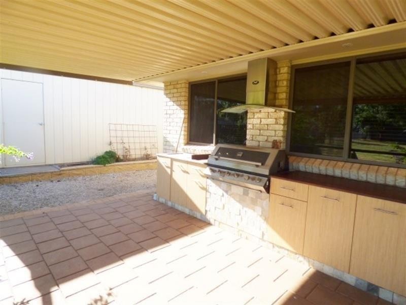 6 Old Homestead Dr, Dubbo NSW 2830