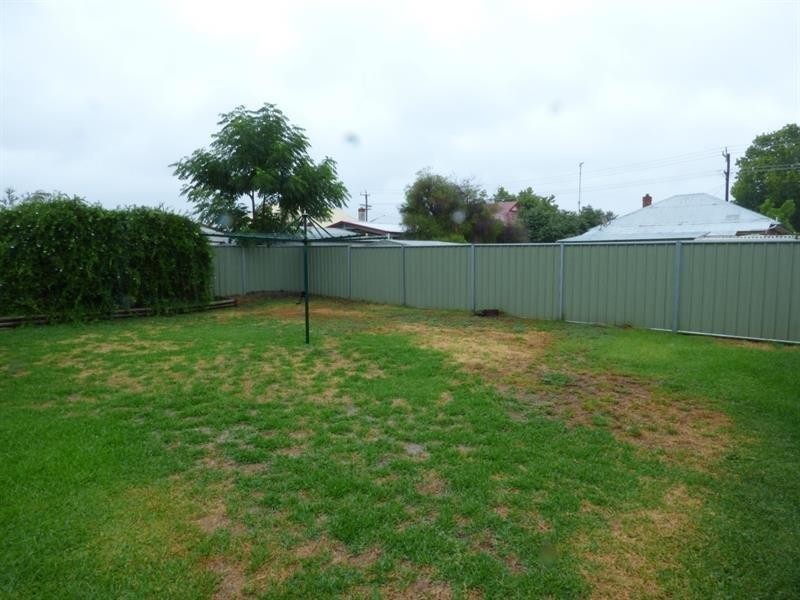 1A Quinn St, Dubbo NSW 2830