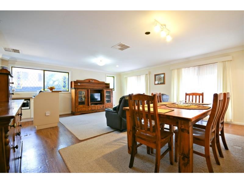 22 Howard Ave, Dubbo NSW 2830