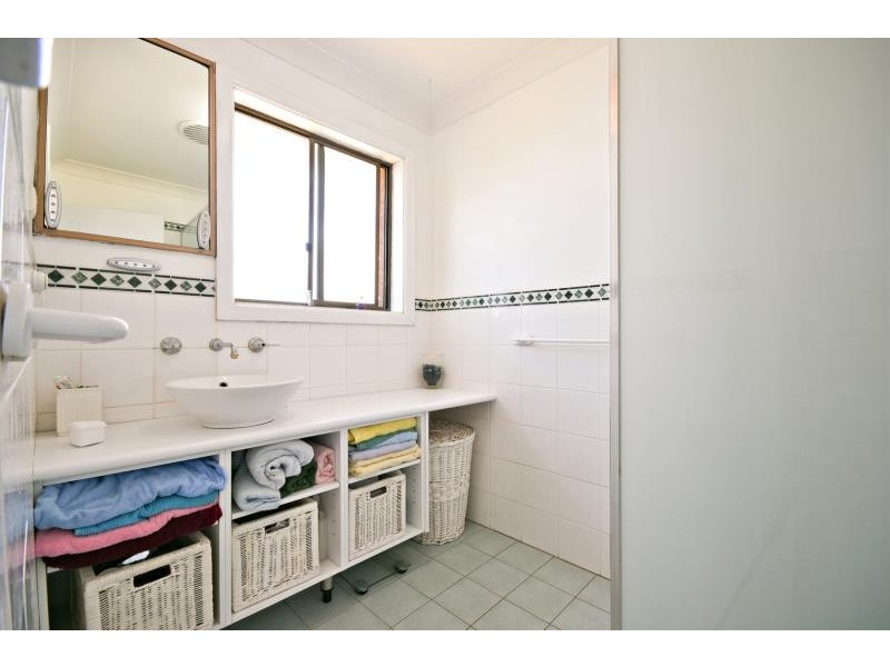 22 Howard Ave, Dubbo NSW 2830