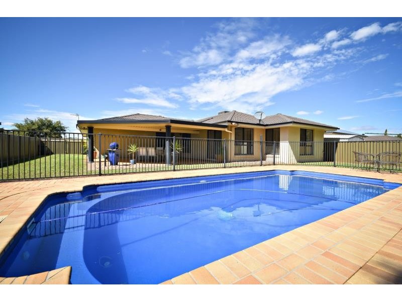 14 Cardiff Arms Ave, Dubbo NSW 2830