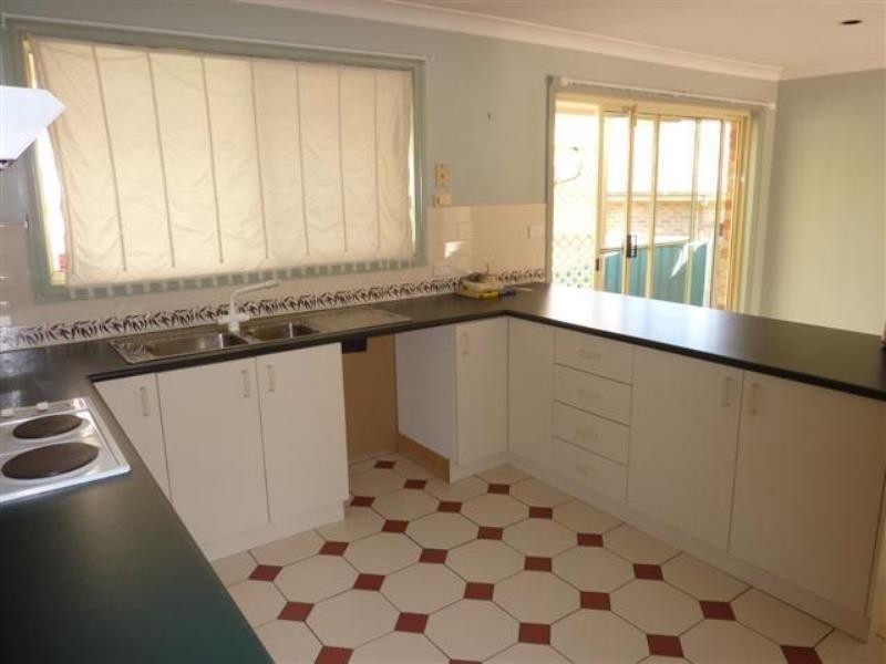 7B Grevillea Cl, Dubbo NSW 2830