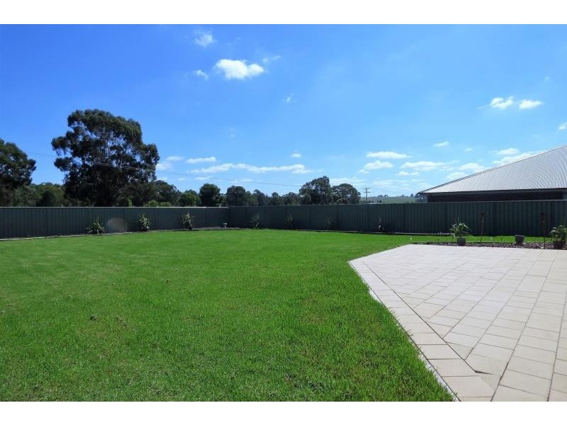 29 Lincoln Pkwy, Dubbo NSW 2830