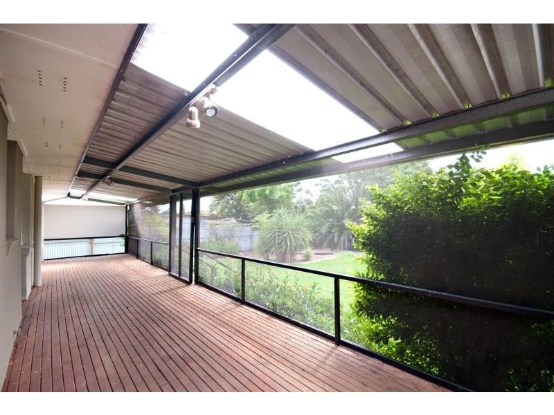 64 Bennett St, Dubbo NSW 2830