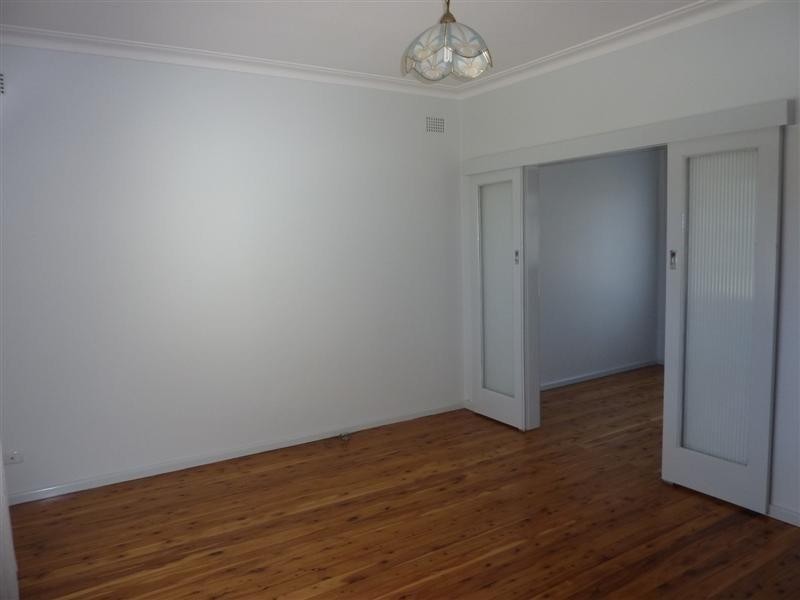 64 Young St, Dubbo NSW 2830