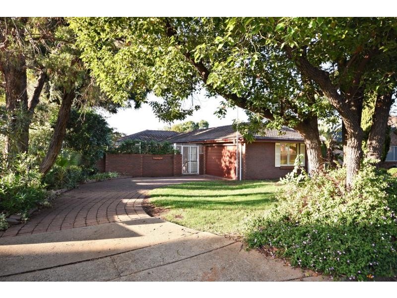 20 Stonehaven Ave, Dubbo NSW 2830