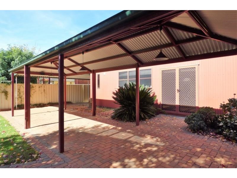 112 Bultje St, Dubbo NSW 2830