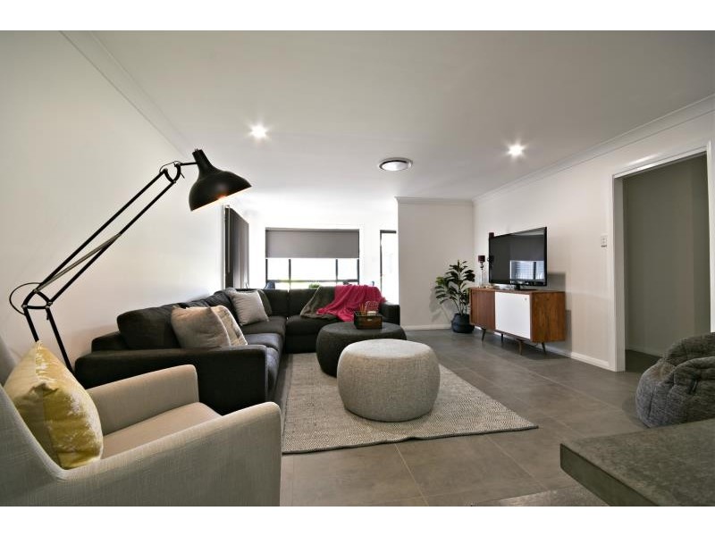 1 Brook Ct, Dubbo NSW 2830