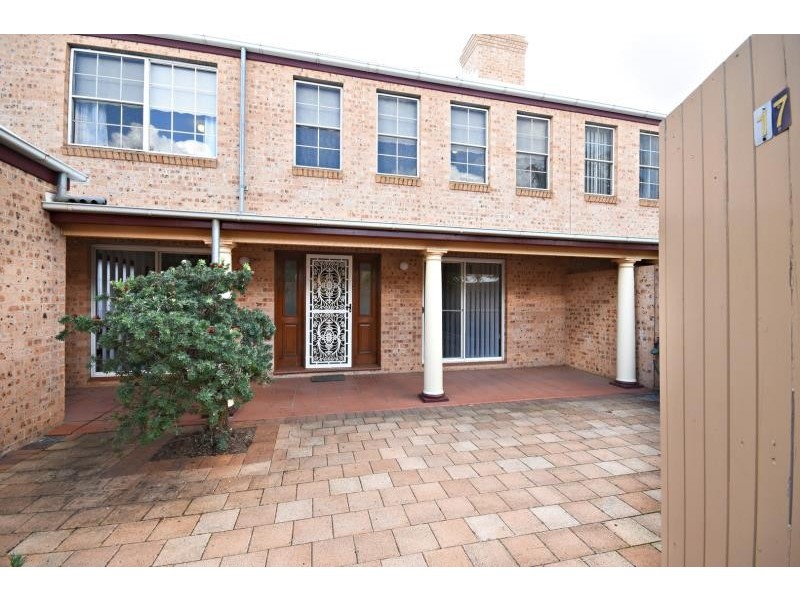 17/48 Birch Ave, Dubbo NSW 2830