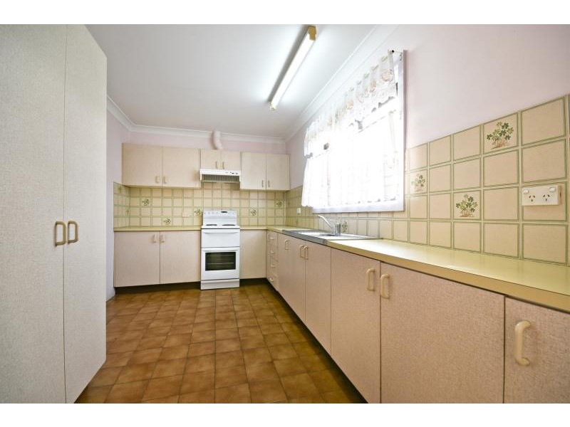56 Macleay St, Dubbo NSW 2830