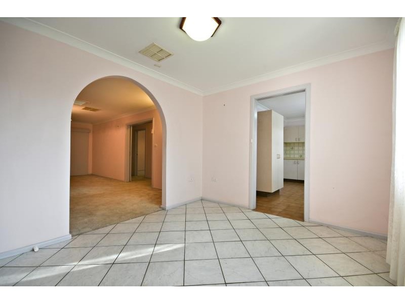 56 Macleay St, Dubbo NSW 2830