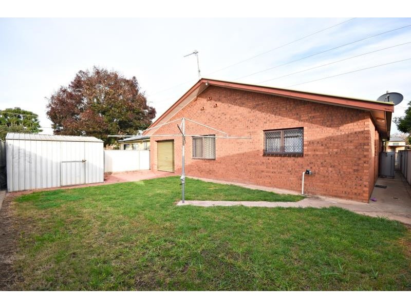 56 Macleay St, Dubbo NSW 2830