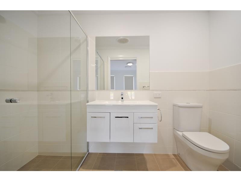 42 Lansdowne Dr, Dubbo NSW 2830