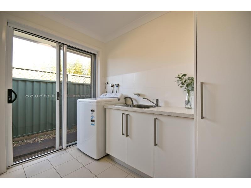 7 Artesian Ct, Dubbo NSW 2830