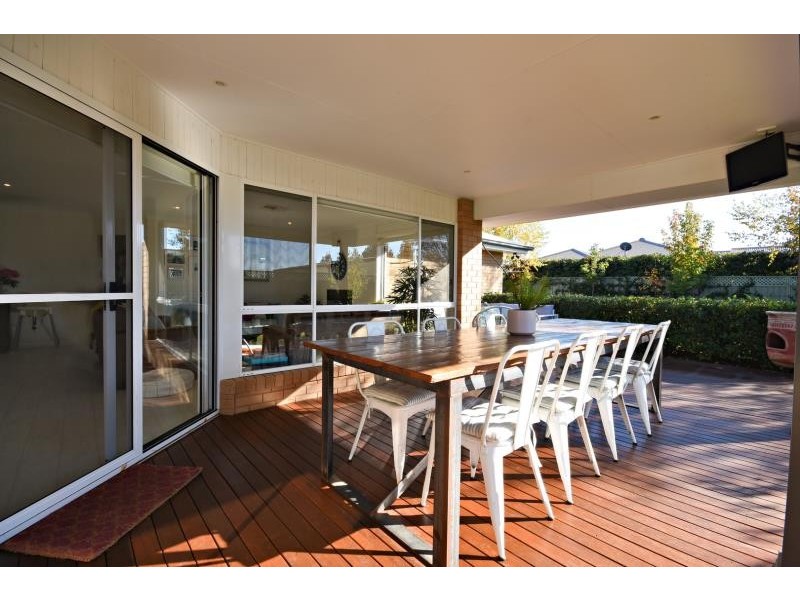 7 Artesian Ct, Dubbo NSW 2830