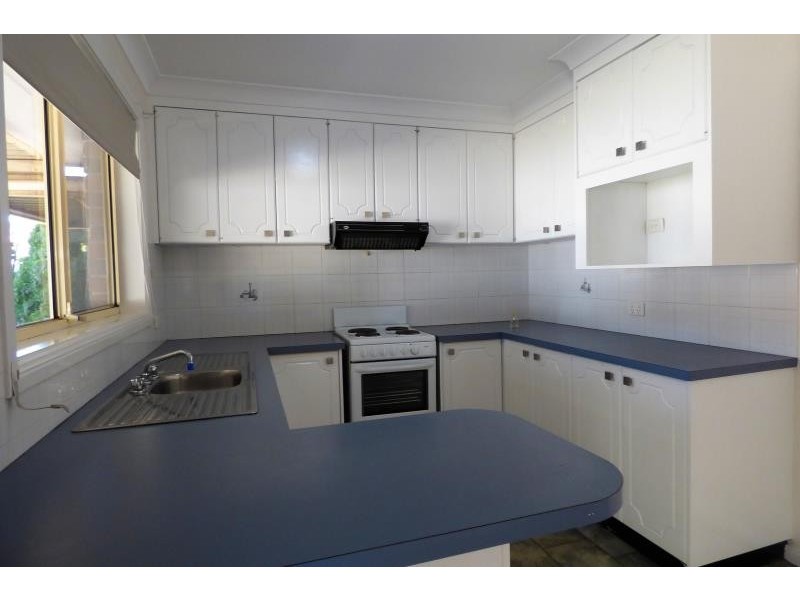 17 Hellyer Ct, Dubbo NSW 2830