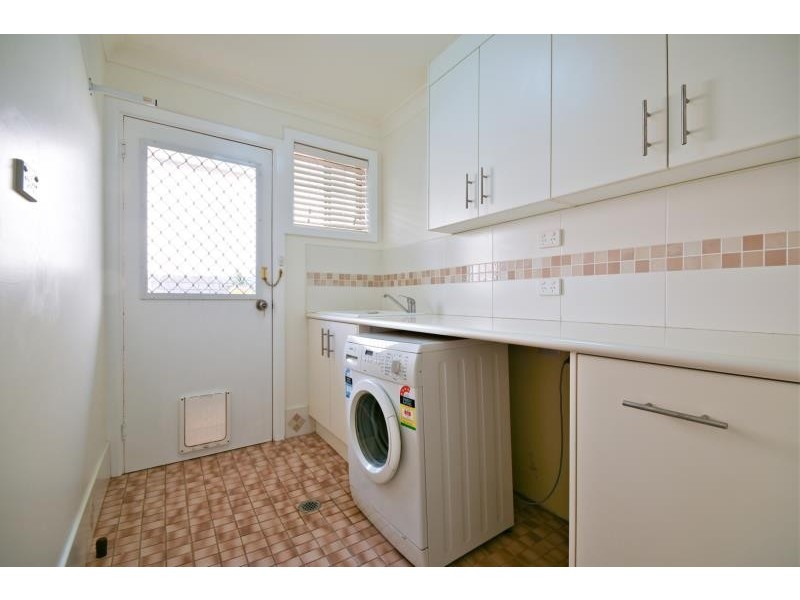 59 Manildra St, Narromine NSW 2821