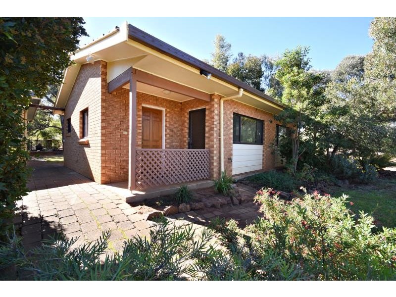 1 Boree Dr, Dubbo NSW 2830