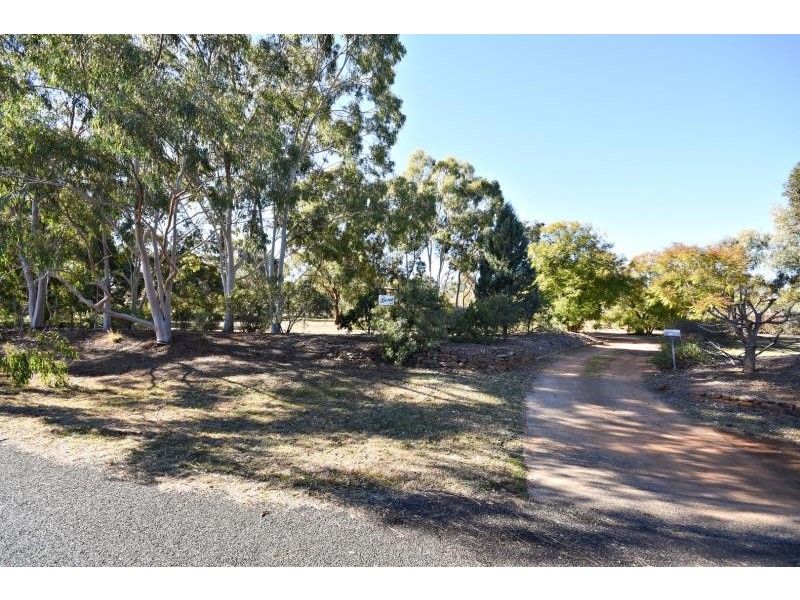1 Boree Dr, Dubbo NSW 2830