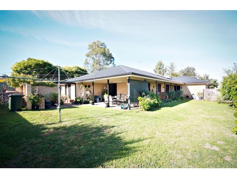 22 Ronald St, Dubbo NSW 2830