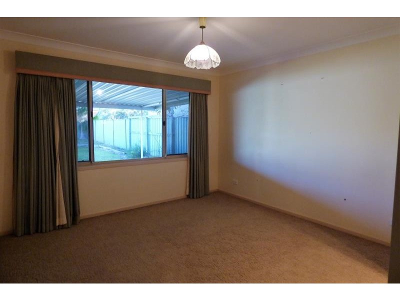 71 Sheraton Rd, Dubbo NSW 2830